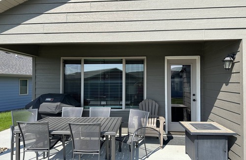 Arnolds Park House | Bridges Bay Ranch style, single story home with 3 bedrooms and 2 bathrooms