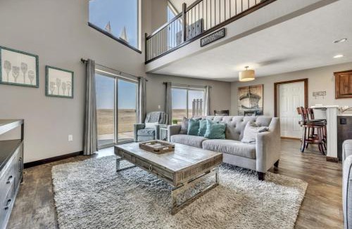 Arnolds Park Villa | Bridges Bay Vacation Cabin 279