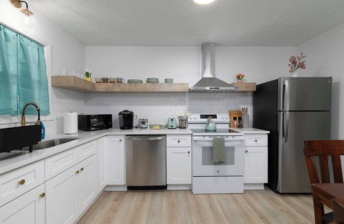 Cartersville House | Bright & Cozy Scandi Home