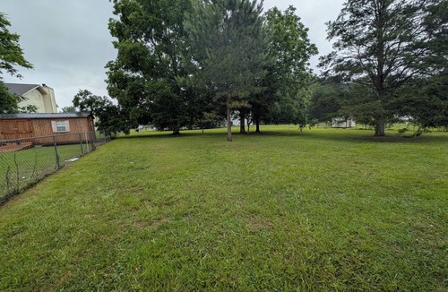 Saks House | Bring the crew to this comfortable 3/2 home minutes from everything in Anniston