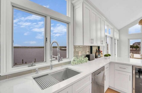 Dover Beaches North House | Bring your boat! Bay Front Contemporary with New In-ground Salt Water Pool