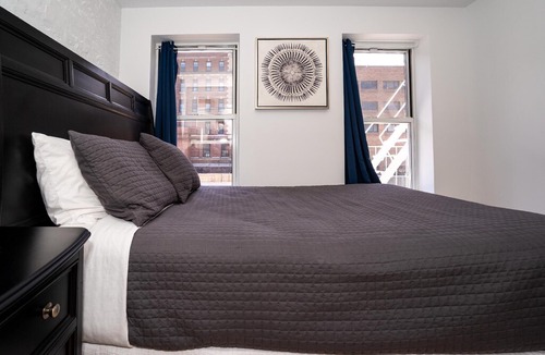 Brooklyn Heights Apartment | Brooklyn Heights 30 Day Rentals Three Bedroom
