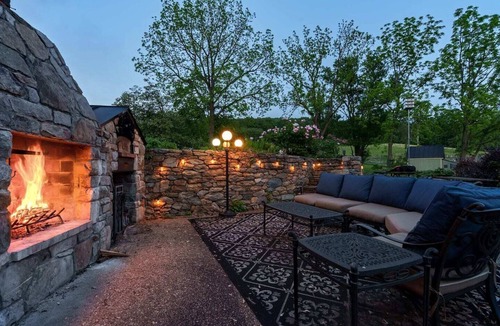 Millville House | Buckskin Manor - Historic, Pool, 66 Acre Vineyard