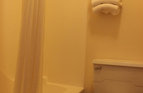 Northeast Entrance Badlands Hotel | Budget Host Sundowner Motor Inn