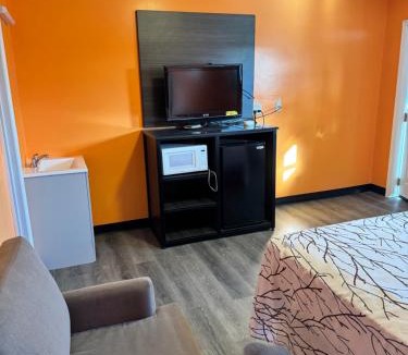 Priceville Hotel | Budget Inn Decatur Priceville