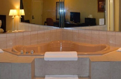 Falls Church Hotel | Budget Inn - Falls Church
