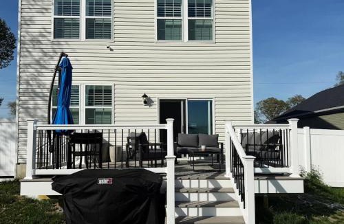 Cape May Court House House | Built 2026 King Beds Fenced Yard Driveway Parking