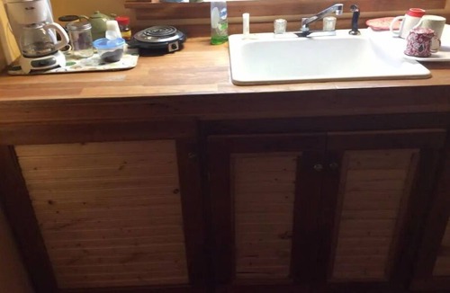 Custer County Cabin | Bunkhouse on Working Ranch/Bird Sanctuary. Cozy, cabin w. bathroom and kitchen