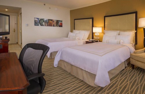 Linthicum Heights Hotel | BWI Airport Marriott