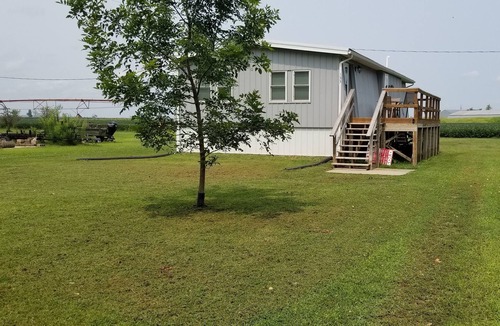 Big Lake House | C&T Cozy Big Lake Property