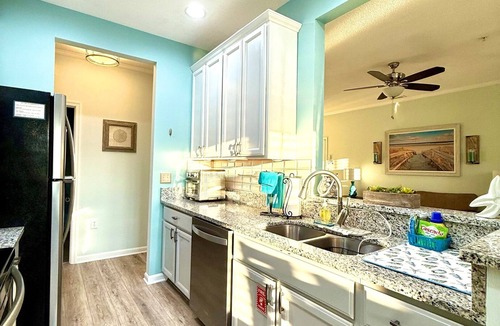 Villages of Five Points Condo | CABANA BEACH CONDO - 1ST FLR - SMALL DOG FRIENDLY - POOLS, TENNIS, TRAILS & MORE