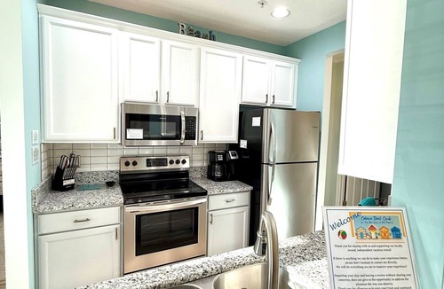 Villages of Five Points Condo | CABANA BEACH CONDO - 1ST FLR - SMALL DOG FRIENDLY - POOLS, TENNIS, TRAILS & MORE