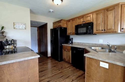 West Okoboji Cabin | Cabin 116 at Bridges Bay