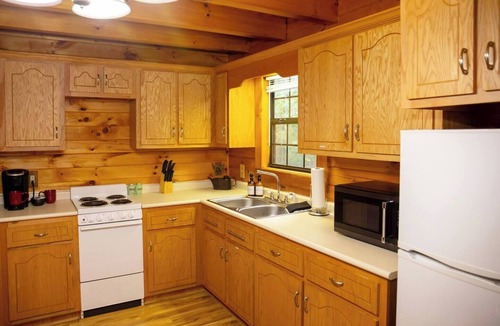 Mentone Cabin | Cabin in the Woods | Trails, Fire Pit, BBQ