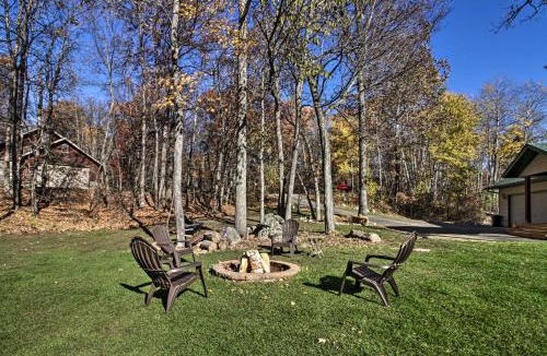 Breezy Point House | Cabin w/Fire Pit & Movie Room, 1 Mi to Lake