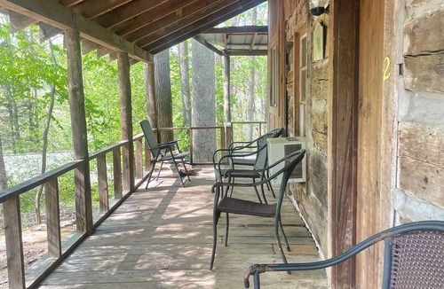 Cherokee Cabin | Cabins In The Pines Unit 2-Covered Porch - - Charcoal Grill - Wood Fireplace