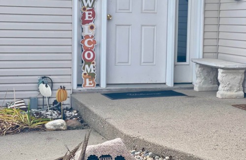 Spink County House | Calvert Creek Hunting Lodge