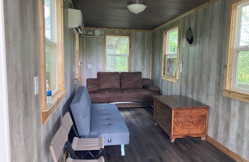 Fairport Cabin | Campground with a Cabin and a Treehouse just 1 hour from Kansas City airport
