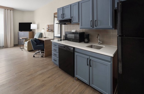 Bel Air Hotel | Candlewood Suites Aberdeen-Bel Air by IHG