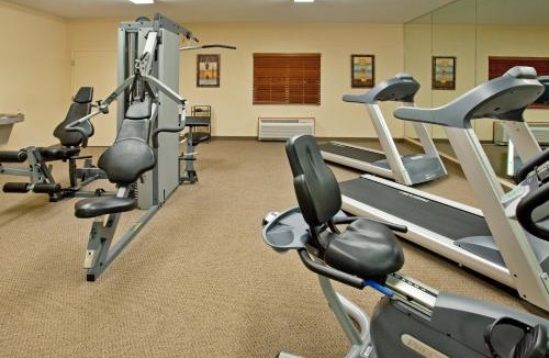 Elgin Hotel | Candlewood Suites Elgin – Northwest Chicago by IHG