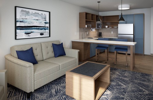 Jenks Hotel | Candlewood Suites Tulsa Hills - Jenks by IHG