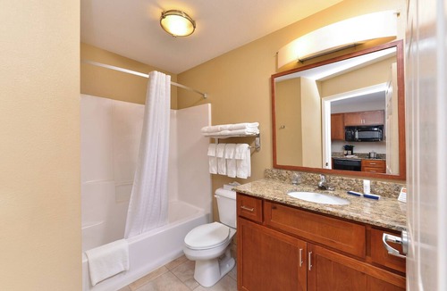 Williston Hotel | Candlewood Suites Williston by IHG