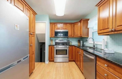 North Cape May House | Cape May Bay Breeze Getaway