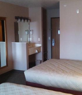 Beatrice Hotel | Capri Inn & Suites - Beatrice