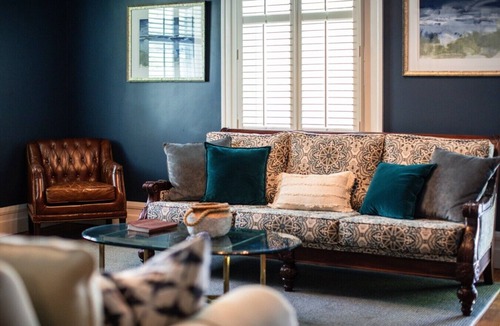 Edenton Bed & Breakfast | Captain’s Quarters Inn Downtown Edenton 2-Beds Suite 2nd Floor