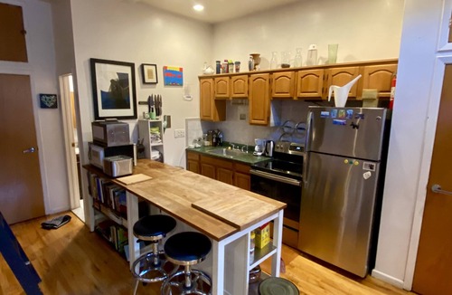 Williamsburg Apartment | Carriage House Williamsburg Brooklyn NYC HUGE 900sq ft STUDIO LOCATION!