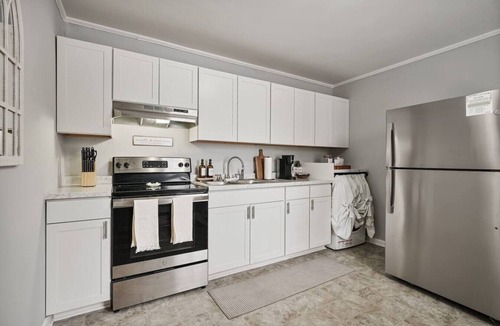 Terry Sanford House | Casita Flor Haymount Ft Liberty Downtown