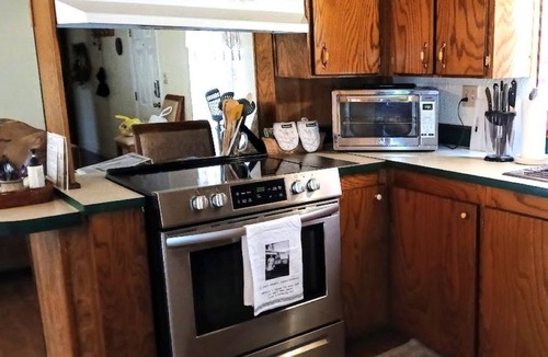 Waynoka House | Casual Comfort for Duners, Hunters, and Normal Folks