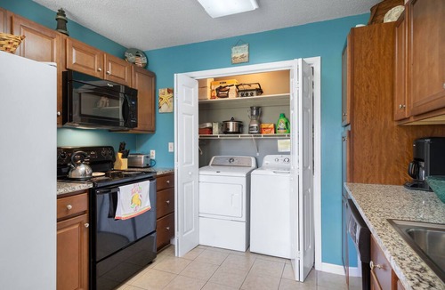 Deep Hole House | Catch of the Day by Seaside Vacations & Sales