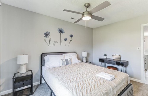 Westover Apartment | CB 3516-202 Modern Fayetteville Charm