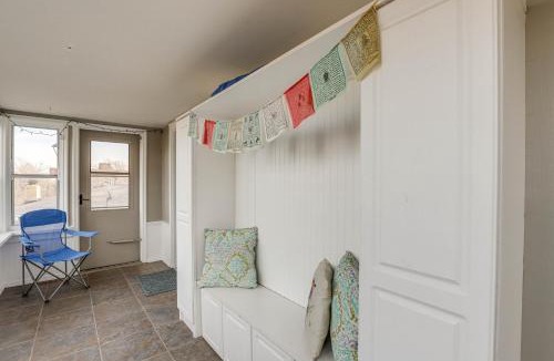 Rapid City House | Central Rapid City Home w/Sunroom & Fireplace!