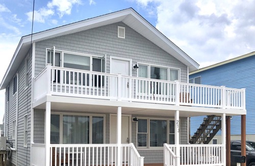 Surf City House | Central Surf City, 1st Floor only vrbo