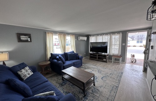 Surf City House | Central Surf City, 1st Floor only vrbo
