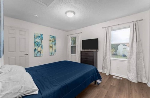 Virginia Beach House | Centrally Located 2BR 2Bath Home
