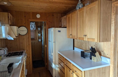 Okoboji Cabin | Centrally located Cozy Waterfront Cabin in Okoboji