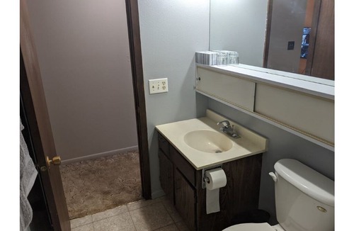 Pierre House | Centrally Located on Pawnee Apartment #2