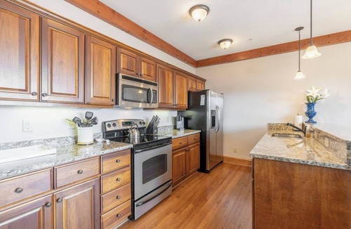 Boone Condo | Chalakee Lodge CA-3- Mountain View, Gated Resort, Indoor/Outdoor Pools & Hot Tub