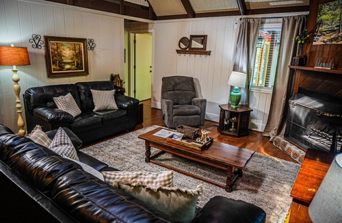 Pine Mountain Ski Chalet | Chalet #66- a rare gem steps from swimming pool.