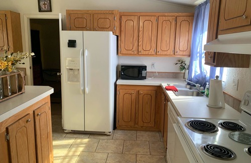Hydro House | Charl & Jami’s 2nd Marais Rental- cozy for family and our worker crews!
