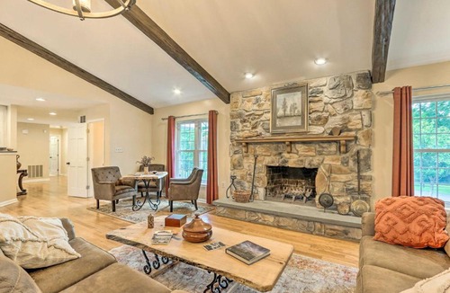Charles Town House | Charles Town Home w/Private Pool & Hot Tub