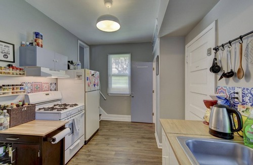 Bemis Park House | Charm Near Omaha Downtown: 4-Bed, 2-Bath Gem