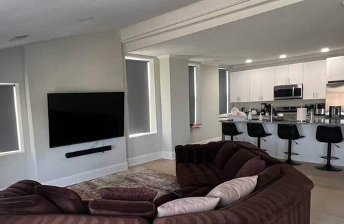 Downtown Baltimore Apartment | Charmcity Residences- Unit 4
