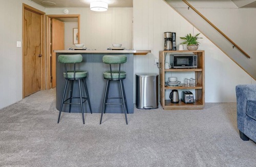 Ashland House | Charming 1-bedroom garden level suite in small town Ashland