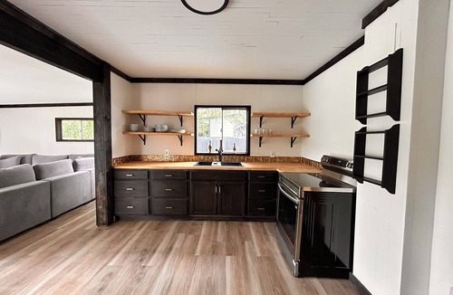 Lakeside House | Charming 2 bed, 2 bath waterfront home w/Dune access