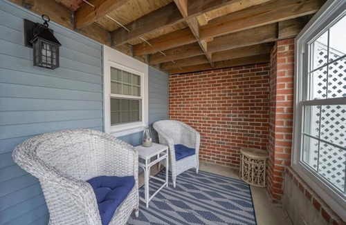 Sea Isle City House | Charming 2 Bedroom Located 2 Blocks from the Beach!