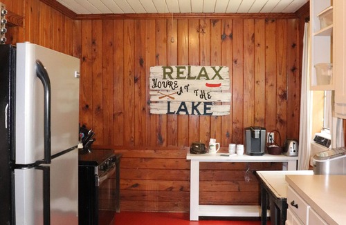 Garrison Cabin | Charming 2-bedroom cabin with AC in peaceful Garrison on private 25 acre lake